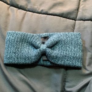Women’s headband knitted